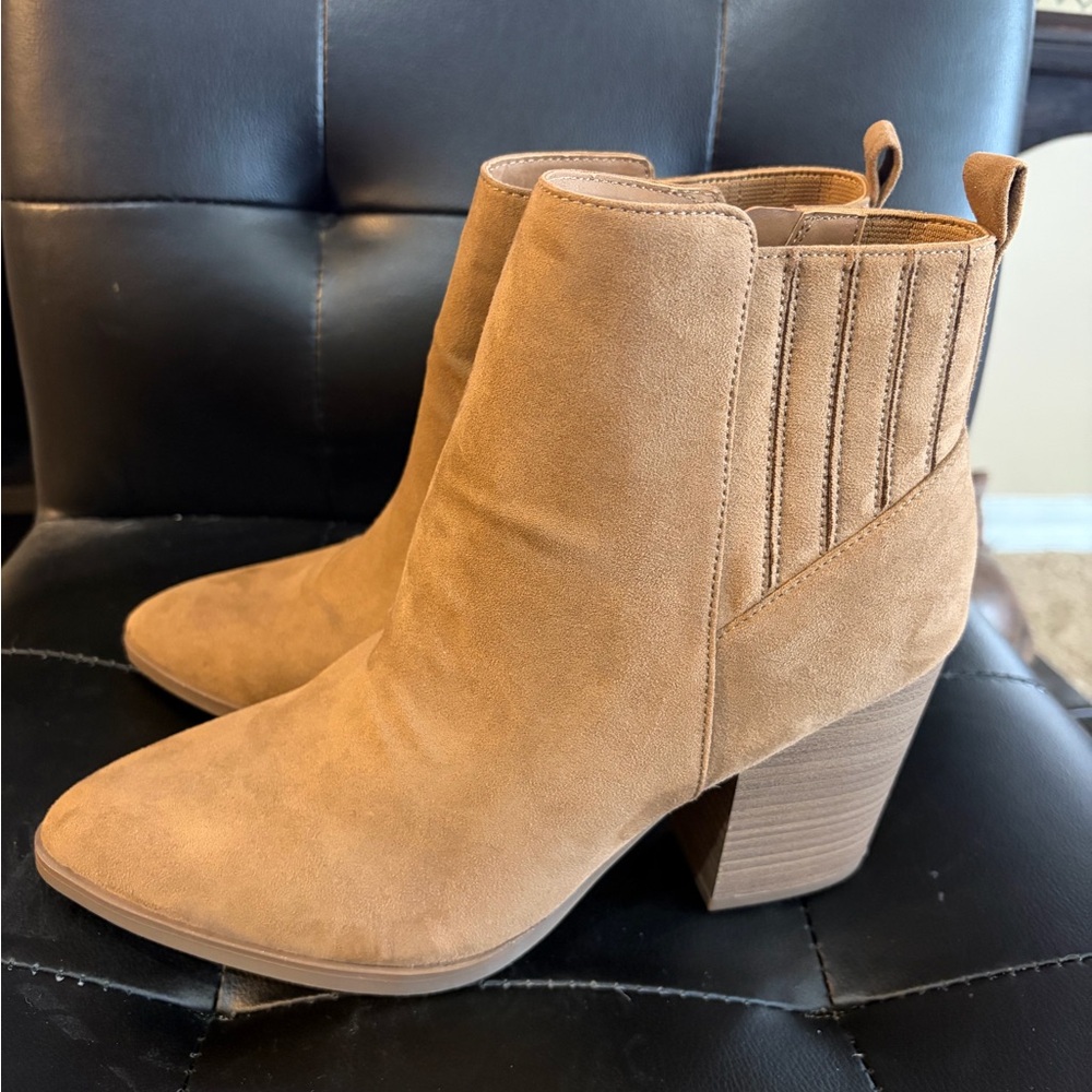 Time and Tru Camel Ankle Booties, 3.5" heel; like NEW, barely worn